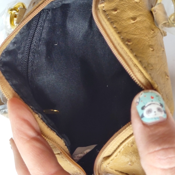 For Your Ease Only Small Wristlet Cellphone Bag - Picture 5 of 5